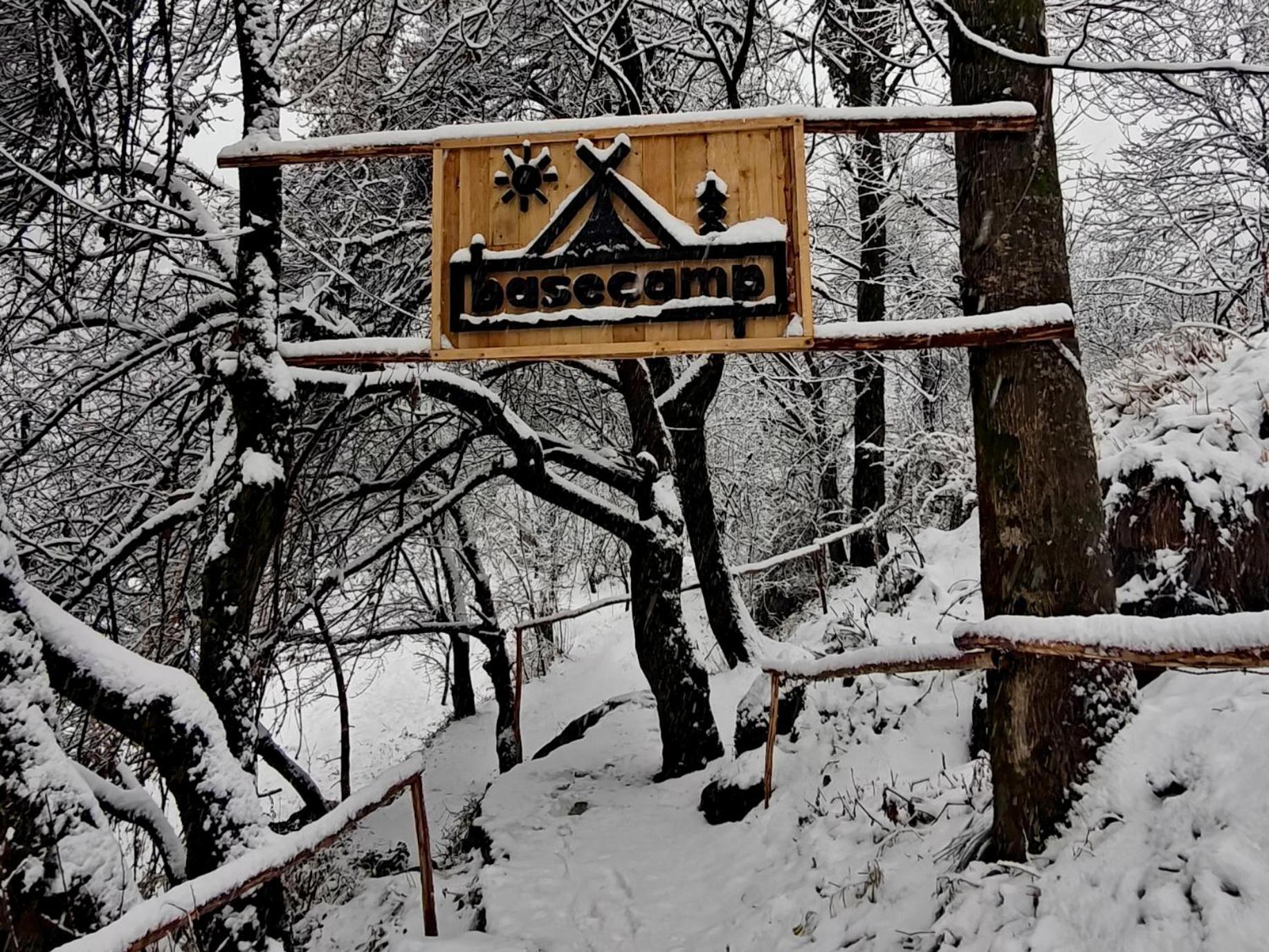 Basecamp Manaliホステル エクステリア 写真